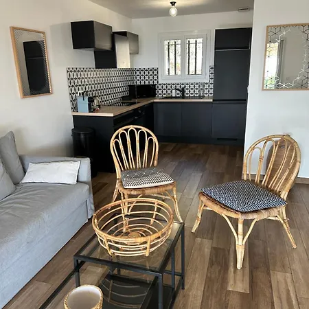 Holiday home - Maison Mediterranee - Piscine Chauffee A 30c